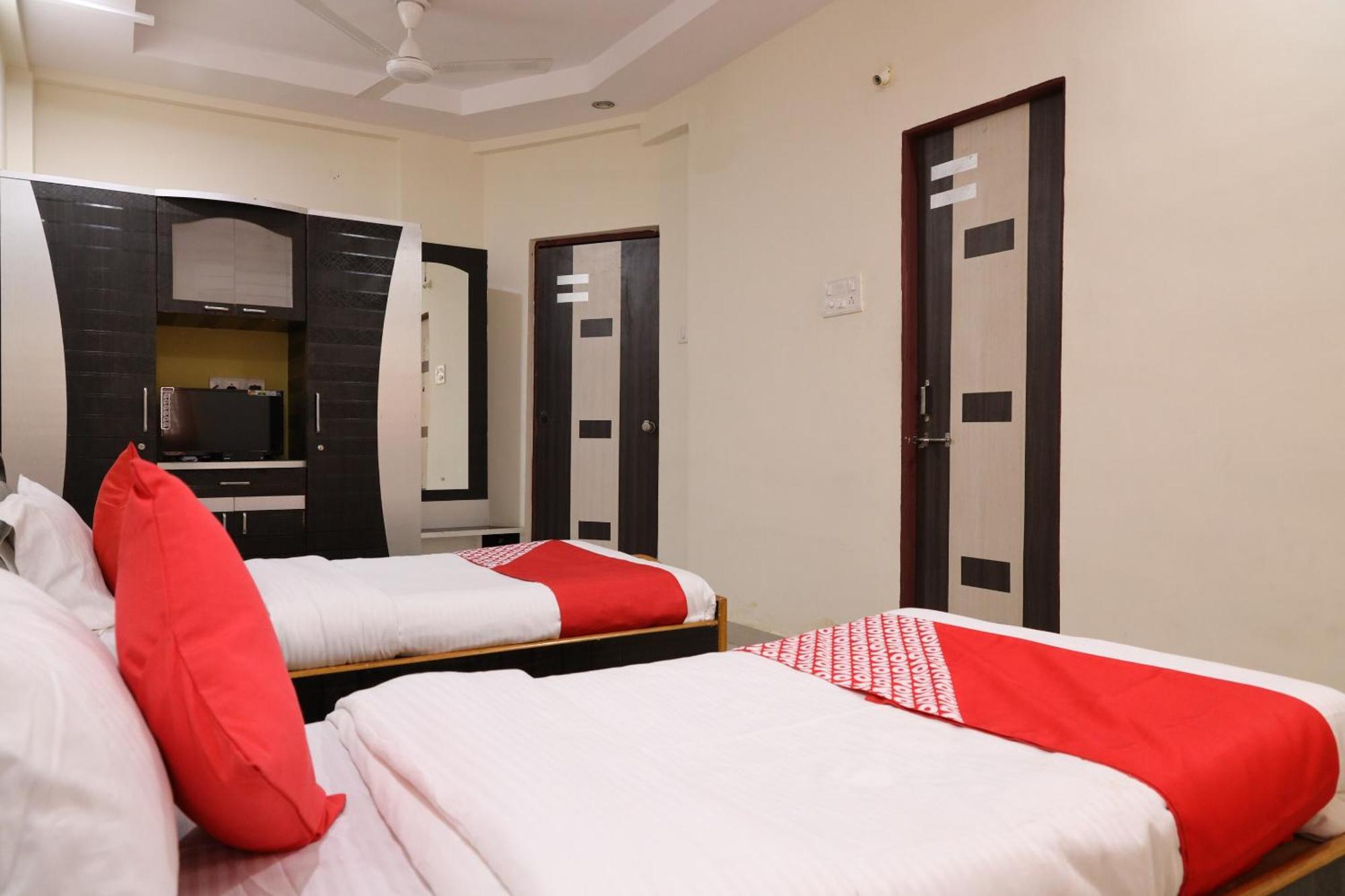 Hotel O Prithvi Inn Нагпур Екстериор снимка